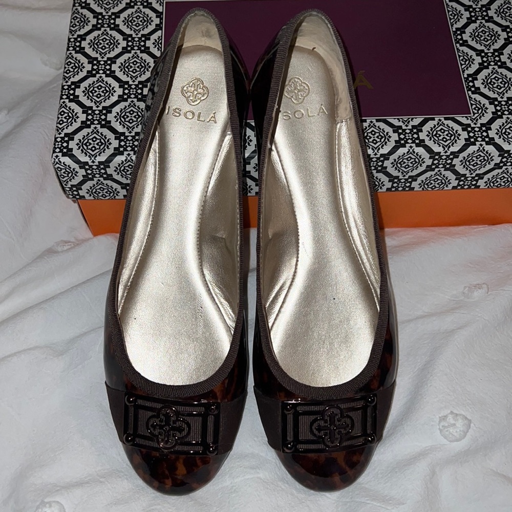 Isola Patent Leopard Flats